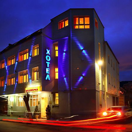 Hotel Mehdjarel Sjumen Eksteriør billede