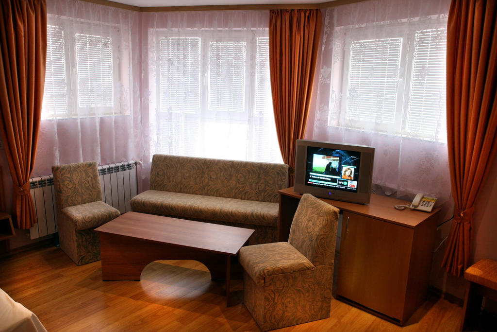 Hotel Mehdjarel Sjumen Værelse billede
